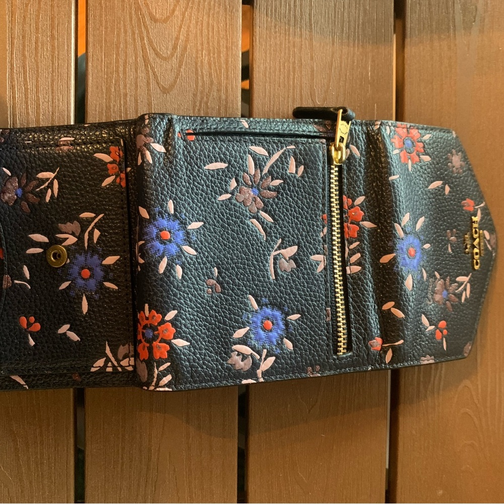 Coach Midnight Navy Wildflower Floral Trifold Wallet - Picture 3 of 5